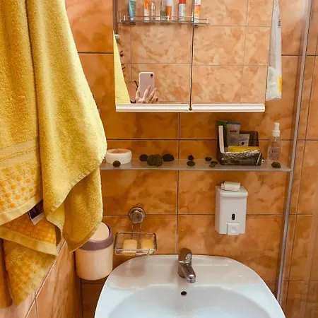 студия авангард Apartman *